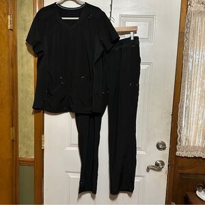 Women’s ScrubStar Performance Set Size X-Large Top X-Large Pants Black